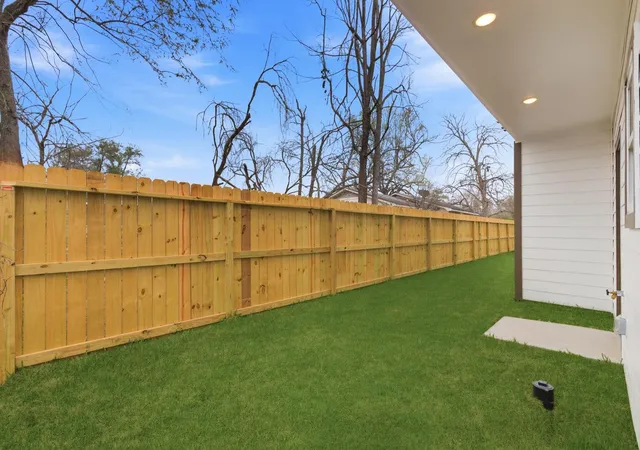 2nd image of 8408 Darien St, Houston, TX 77028