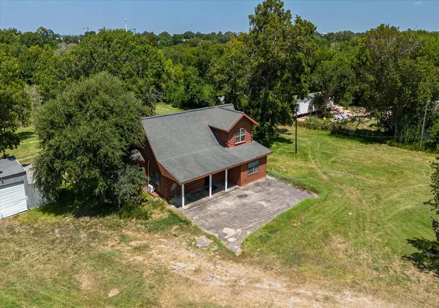 50th image of 319 Oakland St, Baytown, TX 77520 | MLS# 84625629