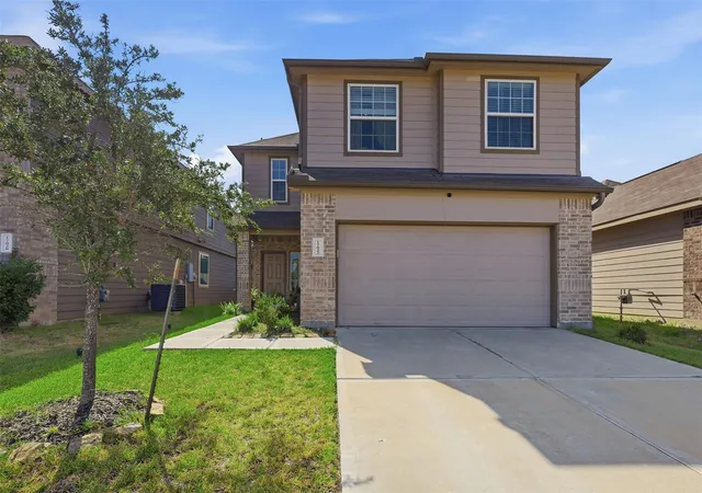 Photo 2 of Single family home for sale at 17622 Holroyd Rd, Humble, TX 77346 | MLS# 20478757 | Listing updated on 2026-08-29