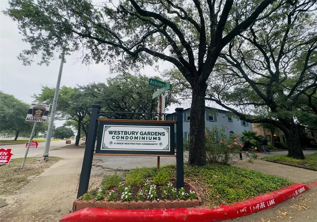 9th image of 11643 Chimney Rock Rd #B, Houston, TX 77035 | MLS# 79133232