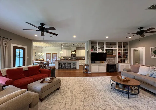 1st image of 1699 Old Woodville Rd, Livingston, TX 77351 | MLS# 77973494