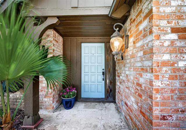 3rd image of 4114 Willow Hill Dr, Seabrook, TX 77586 | MLS# 2342438
