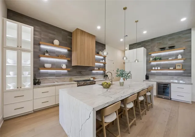 5th image of 539 W 34Th St, Houston, TX 77018 | MLS# 22031090
