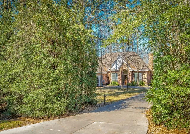 Photo 1 of Single family home for sale at 2500 Centerline Rd, Conroe, TX 77384 | MLS# 62103729 | Listing updated on 2026-07-09