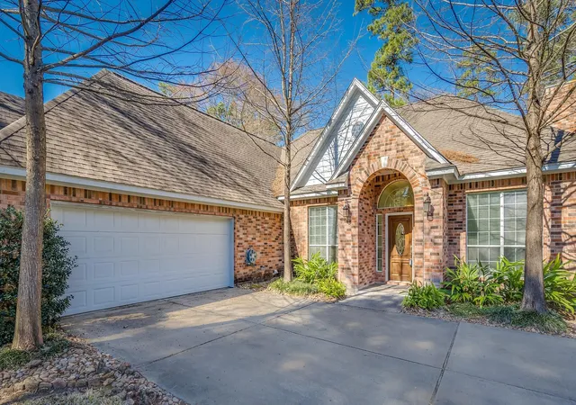 Photo 3 of Single family home for sale at 2500 Centerline Rd, Conroe, TX 77384 | MLS# 62103729 | Listing updated on 2026-07-09