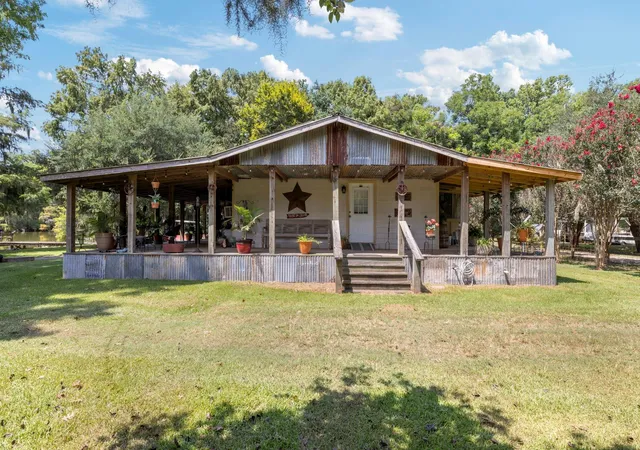 Photo 4 of Sale Pending at 50 County Rd 2122 A, Cleveland, TX 77327 | MLS# 76818051 | Listing updated on 2026-09-02