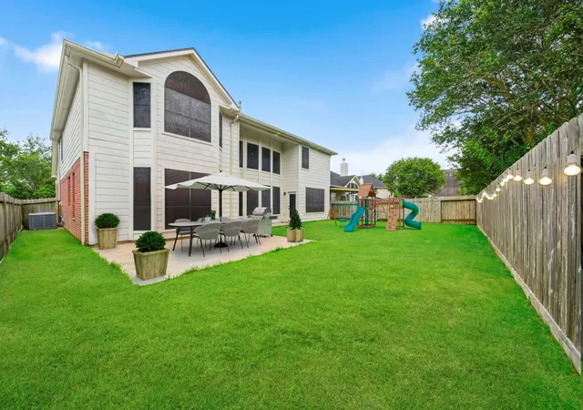 Homes for sale in Rosenberg, TX | 231 Summer Creek Ln, Rosenberg, TX 77469 | MLS# 66709127