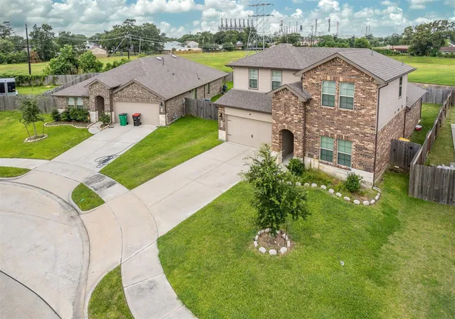 Homes for sale in Baytown, TX | 3907 Hawaiian Ct, Baytown, TX 77521 | MLS# 89509257