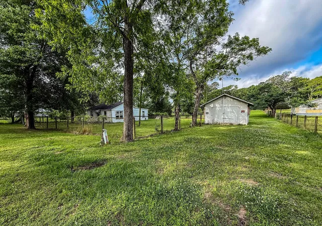Homes for sale in Huntsville, TX | 78 Phelps Slab Rd, Huntsville, TX 77340 | MLS# 30614564