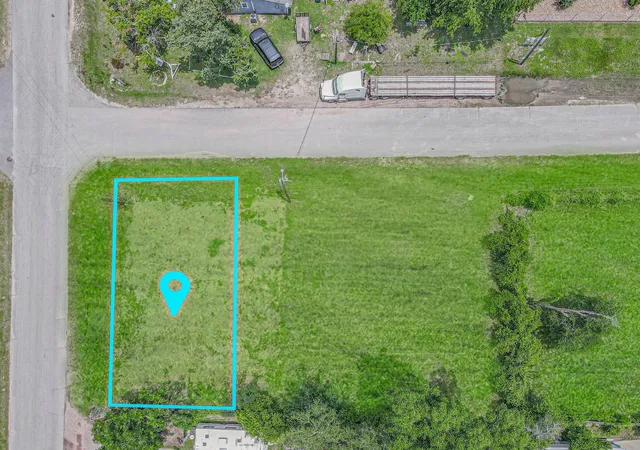 Photo 1 of Land for sale at 317 Woodson St, Willis, TX 77378 | MLS# 24477919 | Listing updated on 2026-07-22