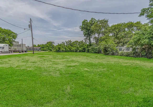 Photo 2 of Land for sale at 317 Woodson St, Willis, TX 77378 | MLS# 24477919 | Listing updated on 2026-07-22