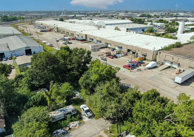 Photo 1 of Land for sale at 7202 Tilgham St, Houston, TX 77020 | MLS# 96365804 | Listing updated on 2026-09-10