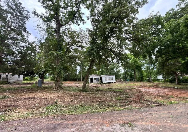 Photo 2 of Single family home for sale at 19875 Ava Ln, Montgomery, TX 77316 | MLS# 86806927 | Listing updated on 2026-07-20