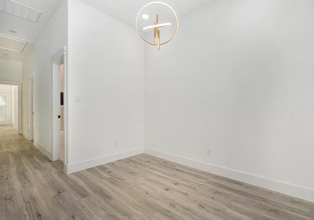 4th image of 3652 Seabrook St, Houston, TX 77021