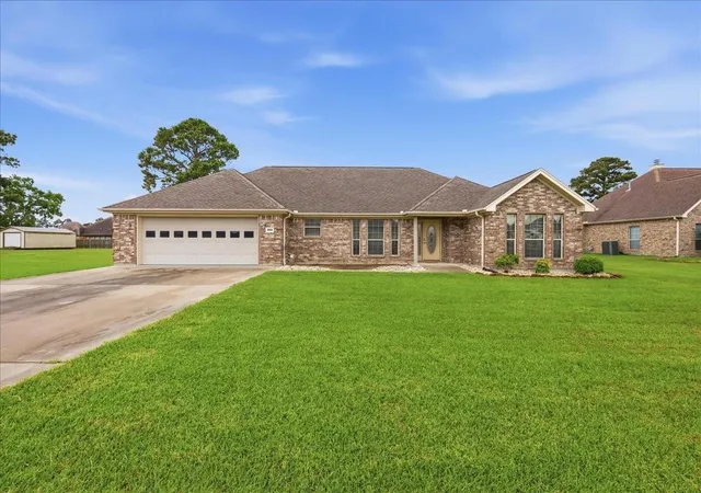 1st image of 290 Tyler Dr, Orange, TX 77630 | MLS# 25379560