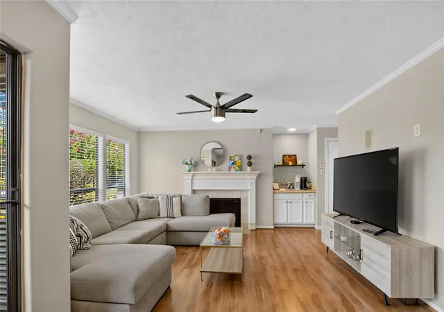 Photo 3 of Condo for sale at 8020 Braesmain Dr #1705, Houston, TX 77025 | MLS# 59771318 | Listing updated on 2026-07-18