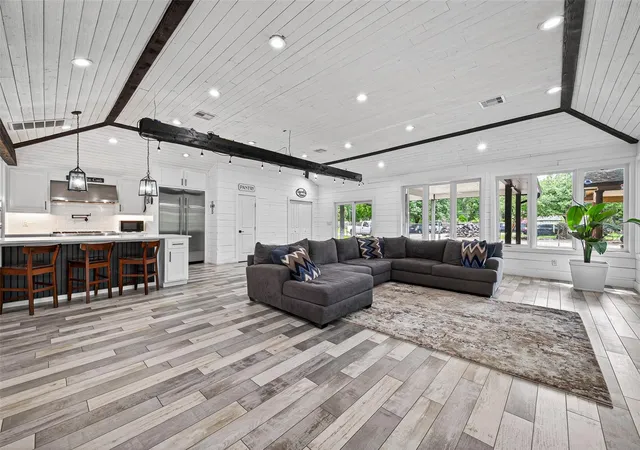 1st image of 323 E Palm St, Fresno, TX 77545 | MLS# 57415214