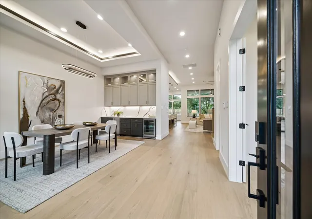 Photo 3 of Single family home for sale at 4714 Tamarisk St, Bellaire, TX 77401 | MLS# 50437112 | Listing updated on 2026-08-29