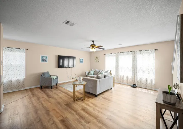Photo 4 of Sale Pending at 3615 Barkers Xing Ave, Houston, TX 77084 | MLS# 91419916 | Listing updated on 2026-09-14