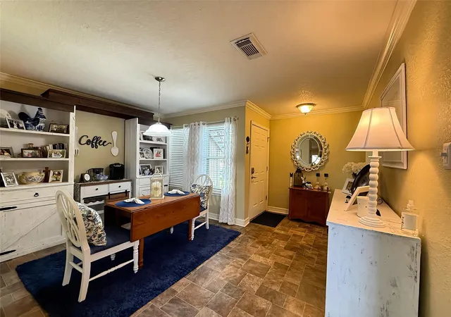 3rd image of 418 Garland Dr #120, Lake Jackson, TX 77566 | MLS# 47924530