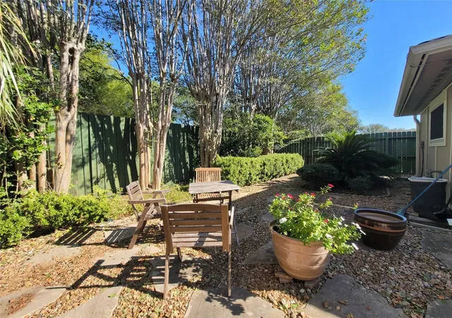 36th image of 11630 Briar Rose Dr, Houston, TX 77077 | MLS# 53335626