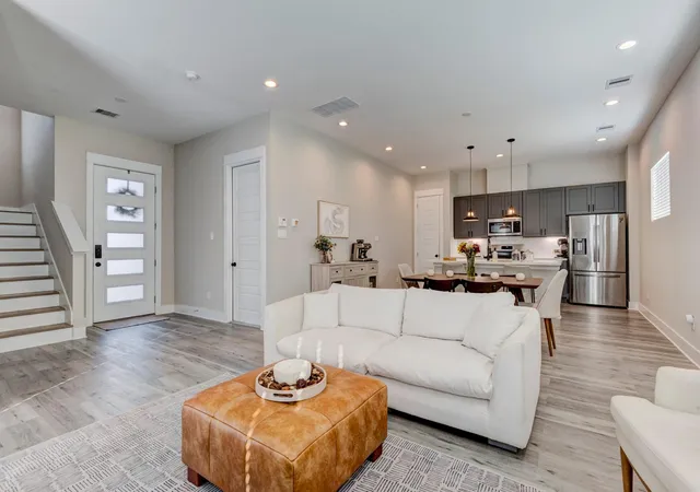 1st image of 1181 W Tidwell Rd #A, Houston, TX 77091 | MLS# 6850841