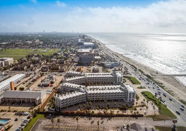 43rd image of 6102 Seawall Blvd #136, Galveston, TX 77551 | MLS# 17430977