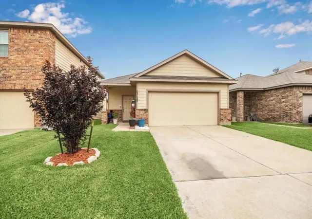Photo 1 of Sale Pending at 13127 Clifton Hl Ln, Houston, TX 77044 | MLS# 13826098 | Listing updated on 2026-09-10