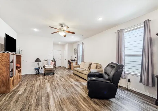 Photo 4 of Sale Pending at 13127 Clifton Hl Ln, Houston, TX 77044 | MLS# 13826098 | Listing updated on 2026-09-10