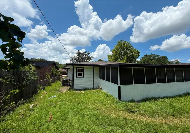 10th image of 6825 Driftwood St, Houston, TX 77021 | MLS# 14477228
