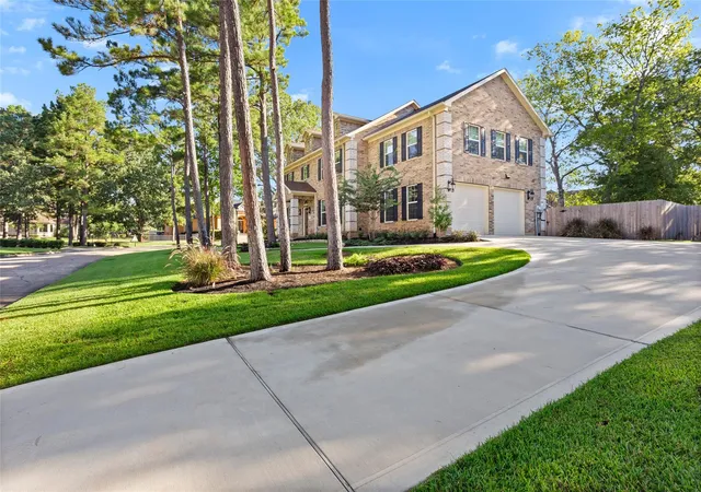 Photo 4 of Single family home for sale at 172 Bent Tree Ln, Montgomery, TX 77356 | MLS# 31691387 | Listing updated on 2026-09-04