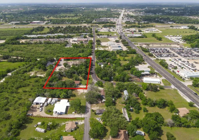 3rd image of 3715 High St, Bryan, TX 77808 | MLS# 12593760