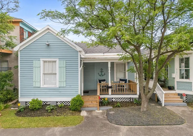Photo 1 of Single family home for sale at 2119 Ave P, Galveston, TX 77550 | MLS# 10809297 | Listing updated on 2026-05-04