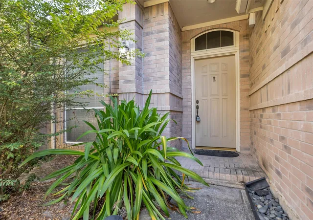 Photo 3 of Single family home for sale at 8122 Perch, Baytown, TX 77523 | MLS# 39985436 | Listing updated on 2026-08-25