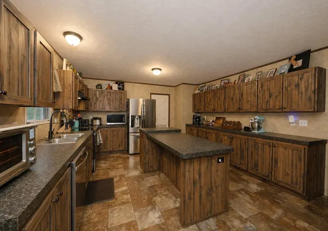 3rd image of 344 Lightfoot Rd, Lufkin, TX 75901 | MLS# 68721384