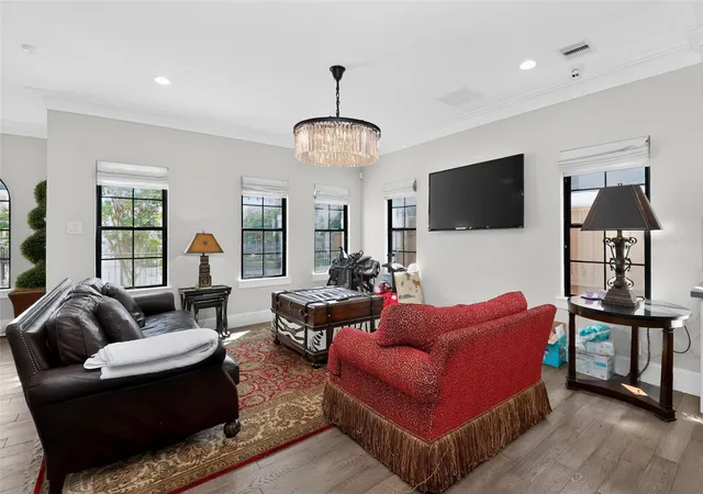 5th image of 2425 Binz St, Houston, TX 77004 | MLS# 51317883