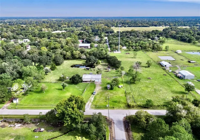 Photo 2 of Land for sale at 15332 Fir Rd, Santa Fe, TX 77517 | MLS# 40532483 | Listing updated on 2026-08-28