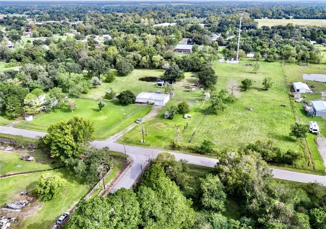 Photo 3 of Land for sale at 15332 Fir Rd, Santa Fe, TX 77517 | MLS# 40532483 | Listing updated on 2026-08-28