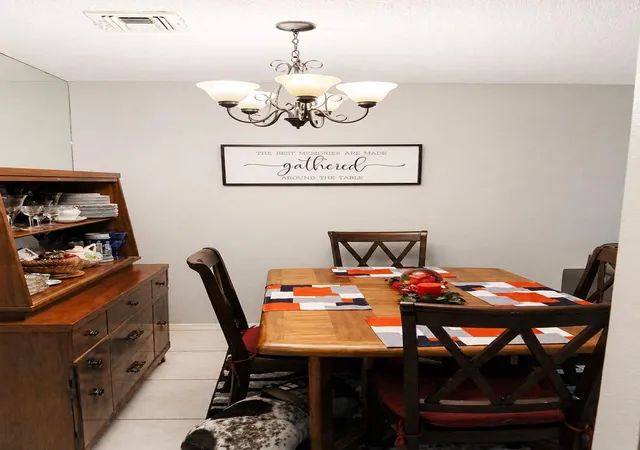 4th image of 3546 Ocee St, Houston, TX 77063 | MLS# 22366583