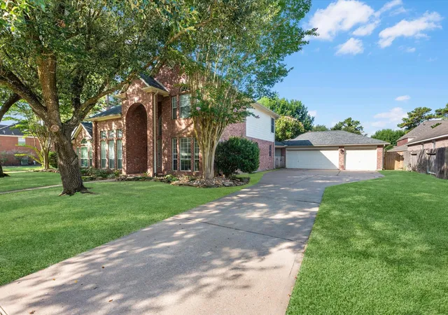 Photo 1 of Sale Pending at 15603 Twisting Springs Dr, Cypress, TX 77433 | MLS# 14526307 | Listing updated on 2026-09-10