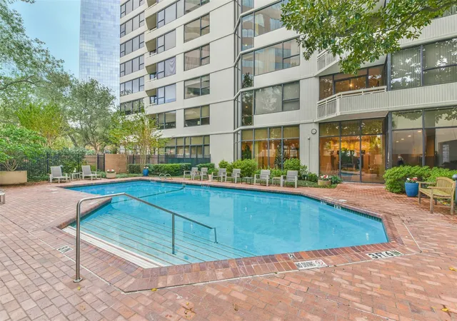 1st image of 15 Greenway Plz #5C, Houston, TX 77046 | MLS# 60776774