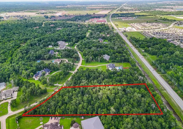 4th image of 8331 Thompson Lake Dr, Missouri City, TX 77459 | MLS# 87656831