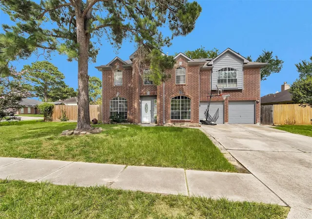 Photo 1 of Single family home for sale at 21618 Nottinghill Dr, Spring, TX 77388 | MLS# 34012477 | Listing updated on 2026-09-11