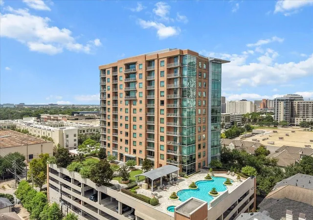 2nd image of 2207 Bancroft St #906, Houston, TX 77027 | MLS# 72564180