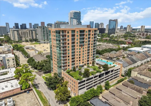 2nd image of 2207 Bancroft St, Houston, TX 77027