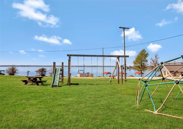 Photo 3 of Single family home for sale at 738 W Cattle, Onalaska, TX 77360 | MLS# 19473065 | Listing updated on 2026-09-07