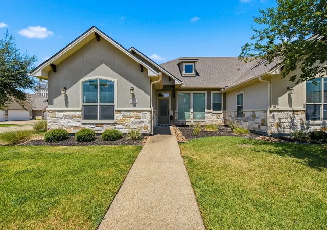 Townhouse for sale at 3801 Estes Park, College Station, TX 77845 | MLS# 44833712