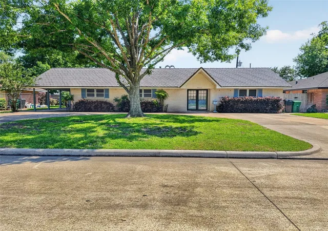 1st image of 9023 Springview Ln, Houston, TX 77080 | MLS# 35783476