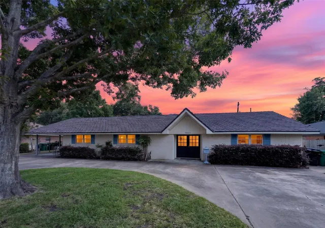 36th image of 9023 Springview Ln, Houston, TX 77080 | MLS# 35783476