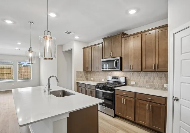 Photo 2 of Single family home for sale at 5232 Redbud Valley Dr, Pearland, TX 77584 | MLS# 57674838 | Listing updated on 2026-08-27